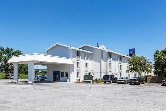 Motel 6 Omaha East - Council Bluffs