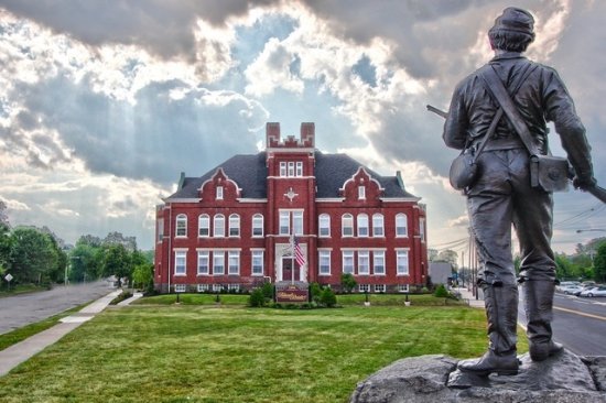 Federal Pointe Inn