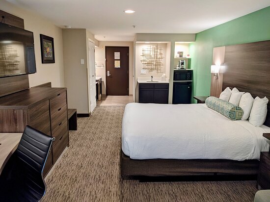 Yosemite Southgate Hotel & Suites
