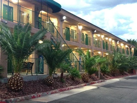 Crown Motel Las Vegas