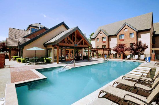 Hawthorn Suites by Wyndham Overland Park