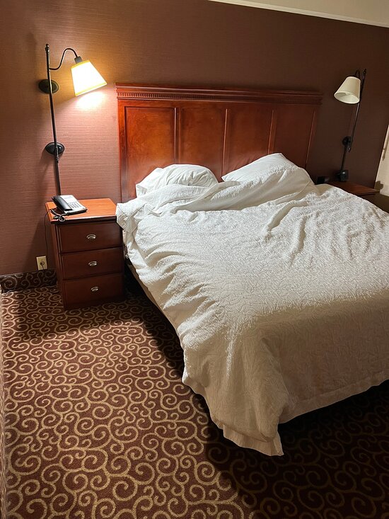 McKnight Hotel