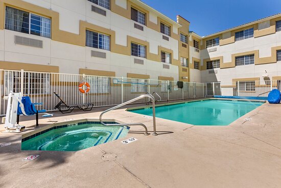Spark by Hilton Tempe Phoenix Airport