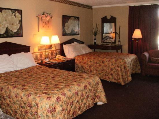 Emerald Palms Hotel and Conference Center
