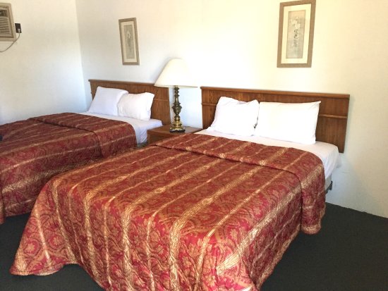 Capri Motel