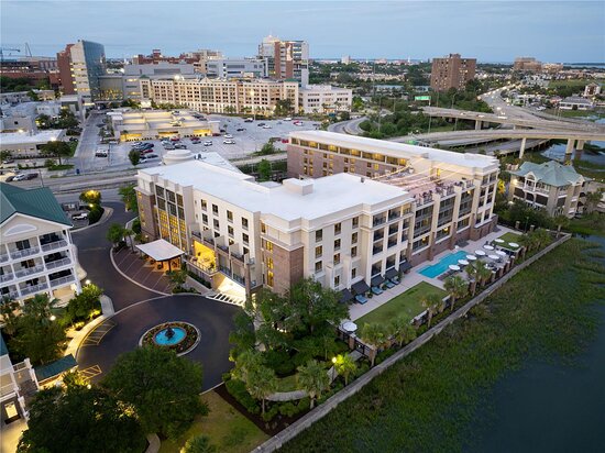 Hilton Garden Inn Charleston Waterfront/downtown