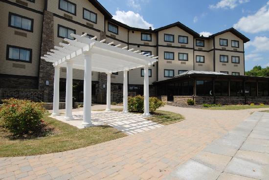 Comfort Inn and Suites Near Lake Guntersville