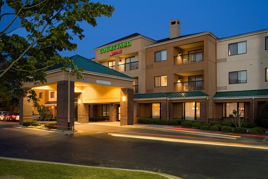 Courtyard By Marriott Rocky Mount