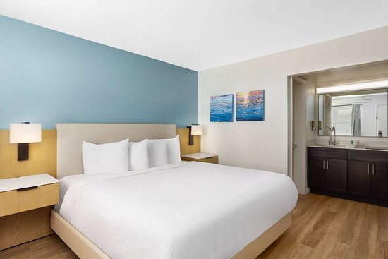 Hotel Manteo, A Wyndham Trademark Collection