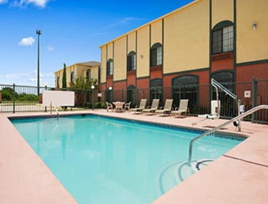 Quality Suites