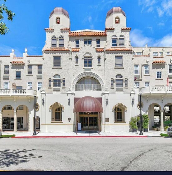 The Palm Beach Hotel Condominium