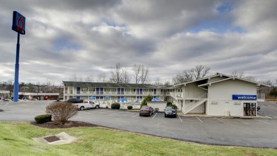 Motel 6 Elizabethtown, KY