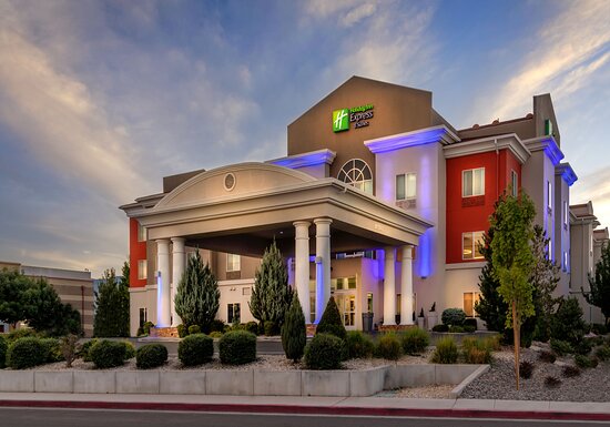 Holiday Inn Express & Suites Reno Airport By IHG