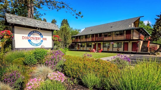 Discovery Inn