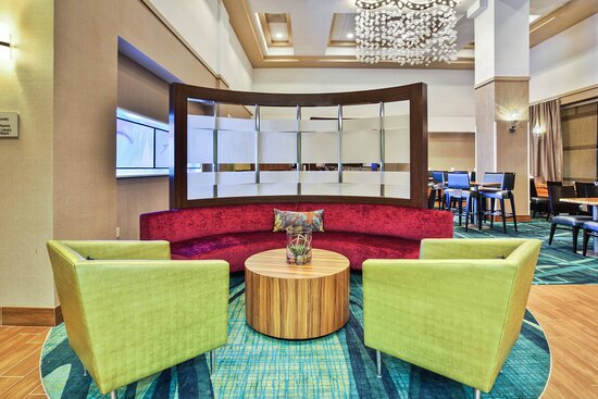SpringHill Suites Chicago Elmhurst / Oakbrook Area