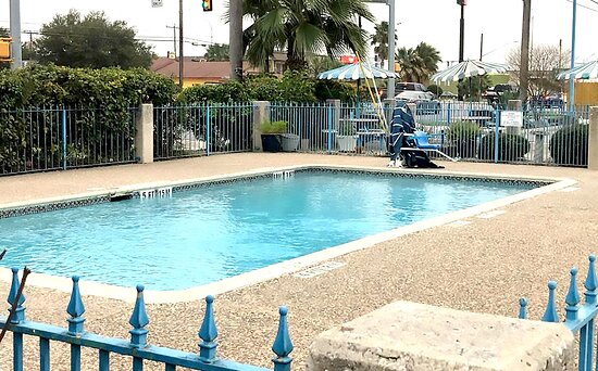 Americas Best Value Inn & Suites San Antonio Arena District