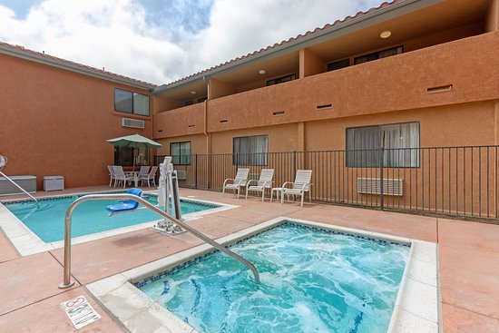 Quality Inn & Suites Oceanside Near Camp Pendleton