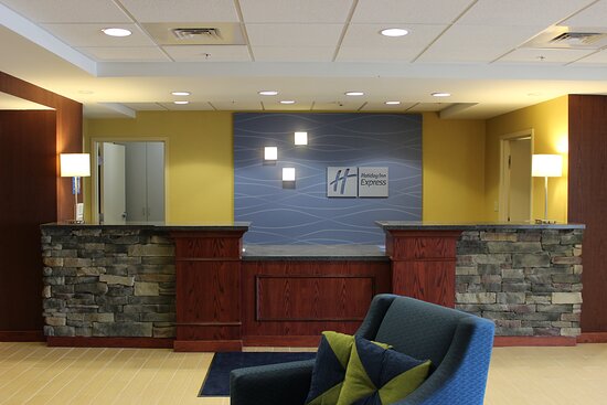 Holiday Inn Express & Suites Milford By IHG