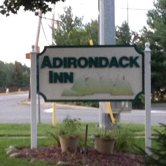 Adirondack Inn