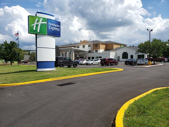 Holiday Inn Express Pittsburgh-north (harmarville) By IHG