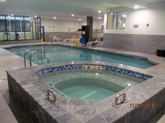 DoubleTree by Hilton Concord Downtown