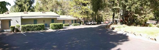 Alta Sierra Village Inn