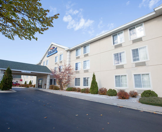 Baymont By Wyndham Mackinaw City