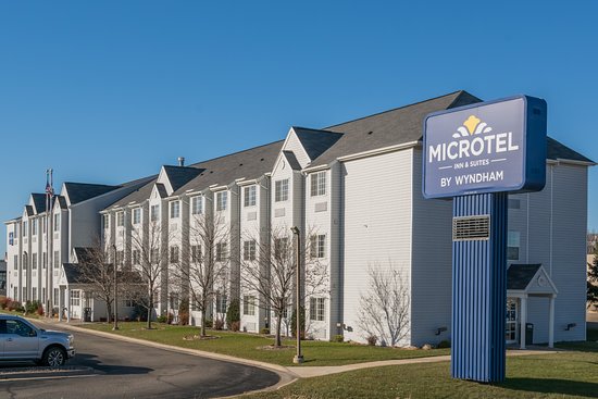 Microtel Inn & Suites