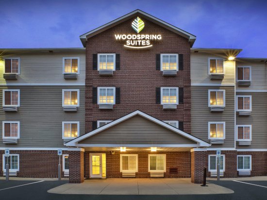 WoodSpring Suites Grand Rapids Holland