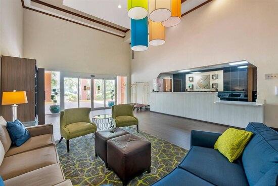 Comfort Inn & Suites Fort Lauderdale West Turnpike