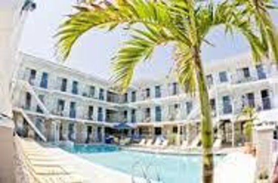 Harbor Light Family Resort