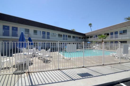 Motel 6 Indio, CA - Palm Springs