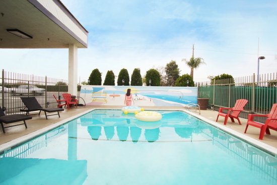 Dixie Orange County Hotel