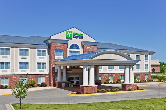 Holiday Inn Express & Suites Paragould by IHG