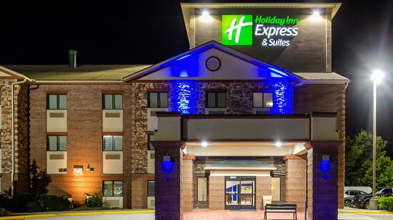 Holiday Inn Express & Suites Olathe South By IHG