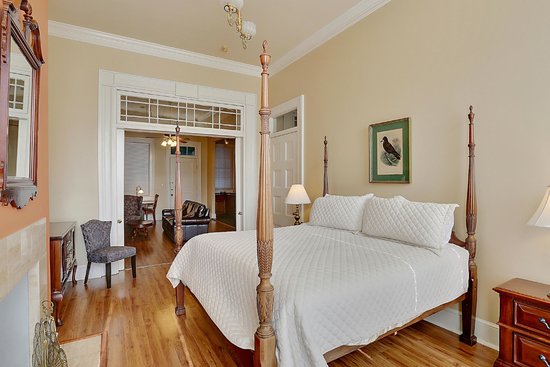 Grenoble House