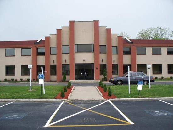 Budget Inn and Suites