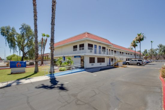 Motel 6 Phoenix Tempe - Broadway - Asu