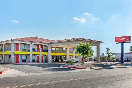 Econo Lodge West