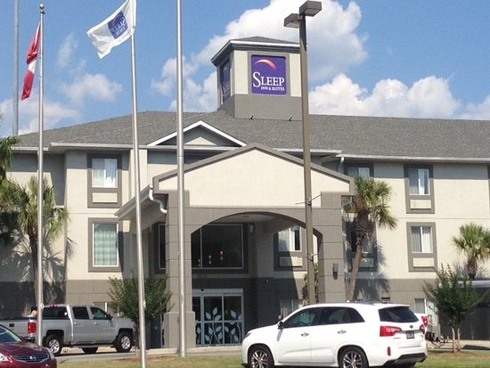 Sleep Inn & Suites