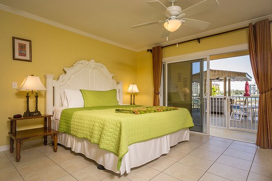Enchanted Inn & Beachside Cottages