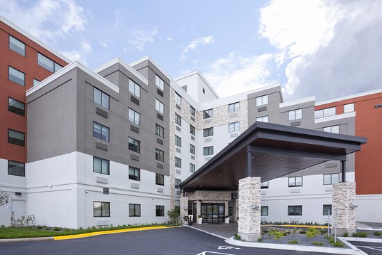 Holiday Inn Express Roseville-St. Paul by IHG