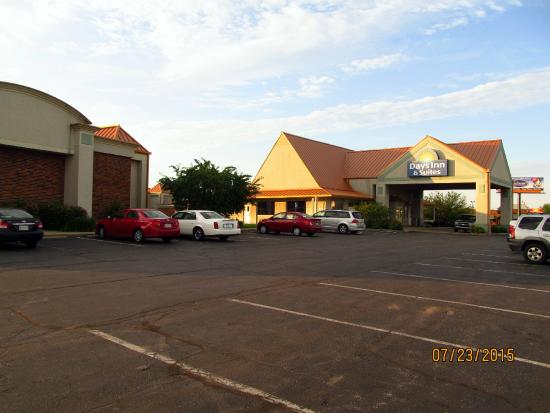 Days Inn & Suites Kokomo