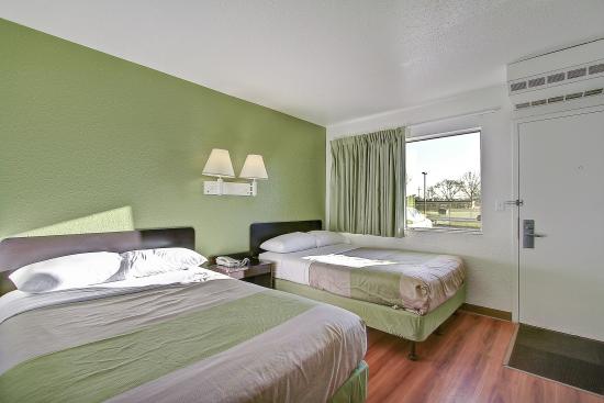 Motel 6 Green Bay