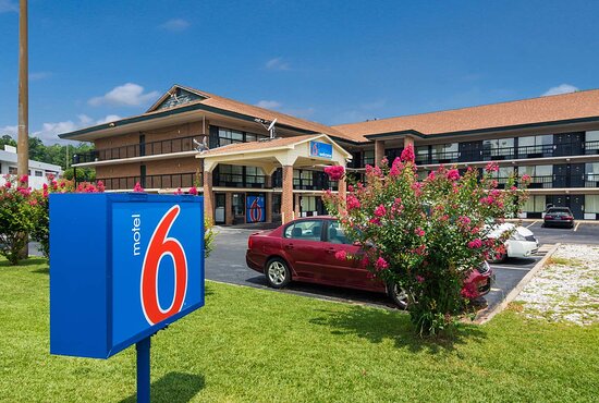 Motel 6 Macon
