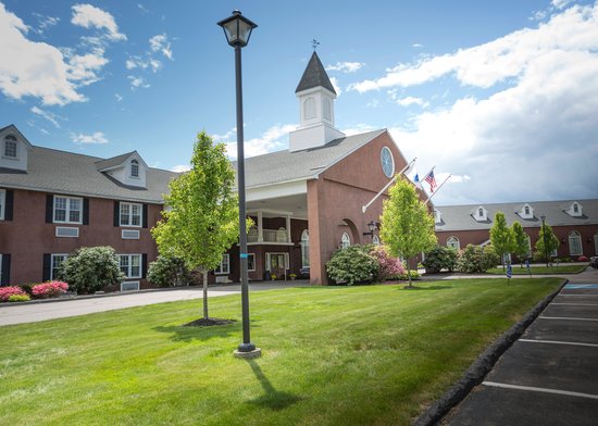 Colonial Hotel