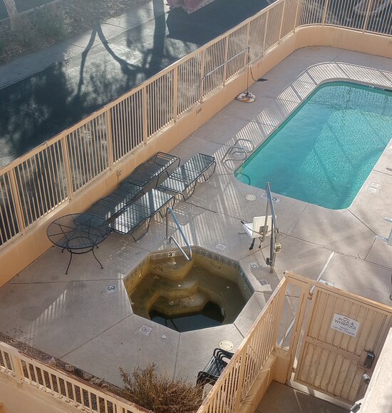 Wyndham Tucson Airport Hotel & Conference Center