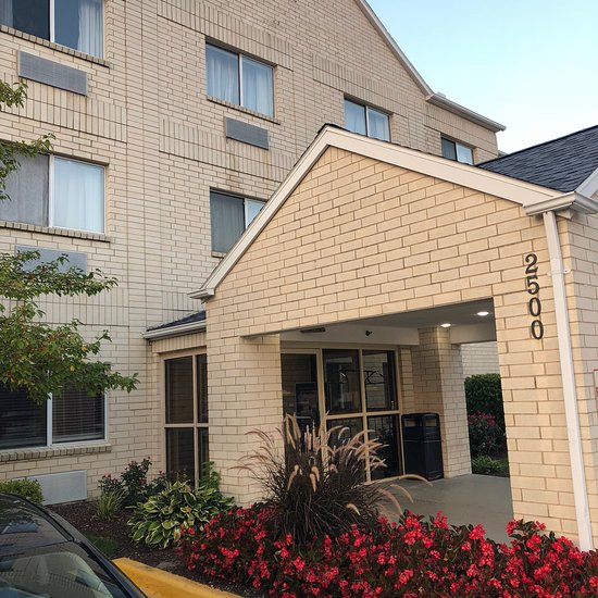 Clarion Inn near Wright Patterson - Dayton