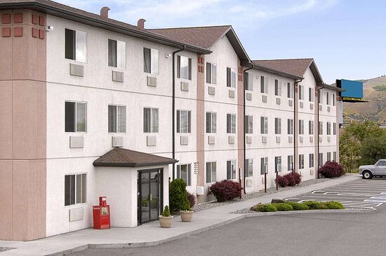 Super 8 by Wyndham the Dalles OR