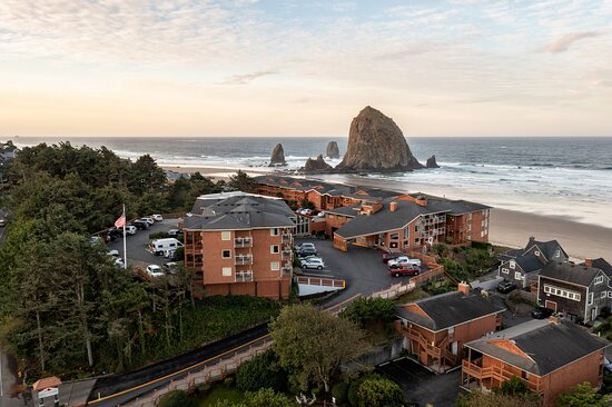 Hallmark Resort Cannon Beach